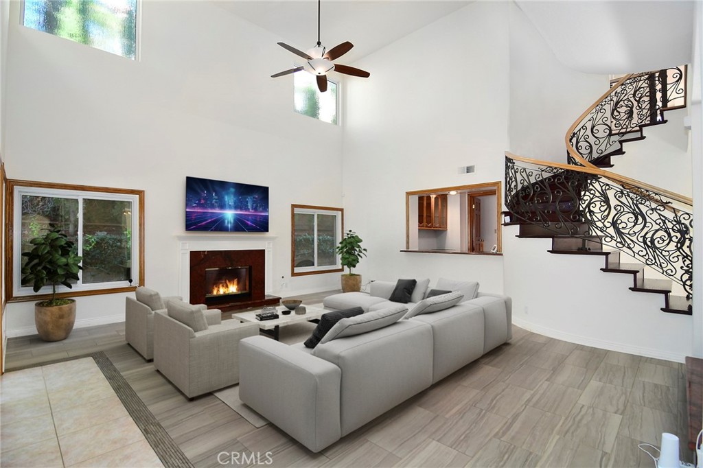 MLS #SR25244945 image #6