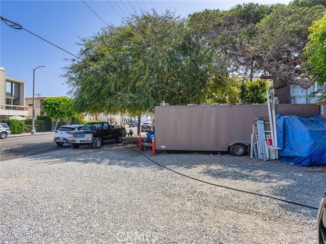 Detail Gallery Image 4 of 18 For 42 19th Ave, Venice,  CA 90291 - – Beds | – Baths