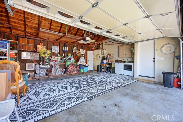 Detail Gallery Image 40 of 49 For 105 Harvard Ln, Seal Beach,  CA 90740 - 5 Beds | 2 Baths