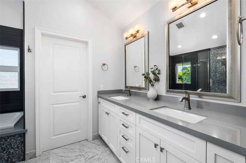 Da059728 555d 4da9 Beb0 1654a3be31b5