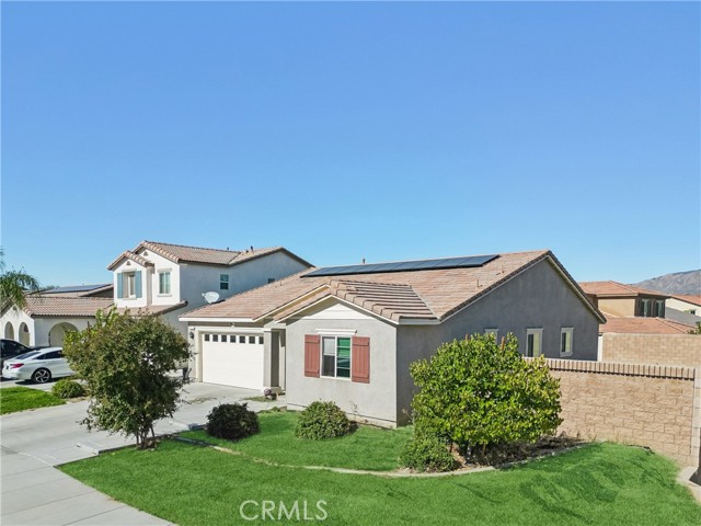 Detail Gallery Image 2 of 32 For 823 Wilde, San Jacinto,  CA 92583 - 3 Beds | 2 Baths