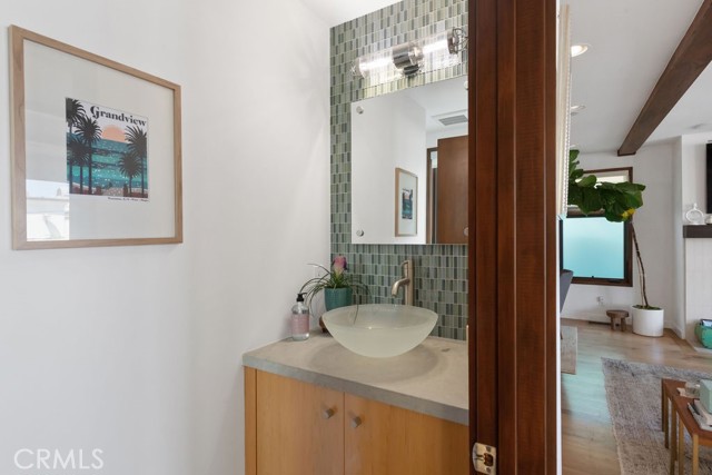 428 21st Place, Manhattan Beach, California 90266, 3 Bedrooms Bedrooms, ,2 BathroomsBathrooms,Residential,Sold,21st,SB23125584