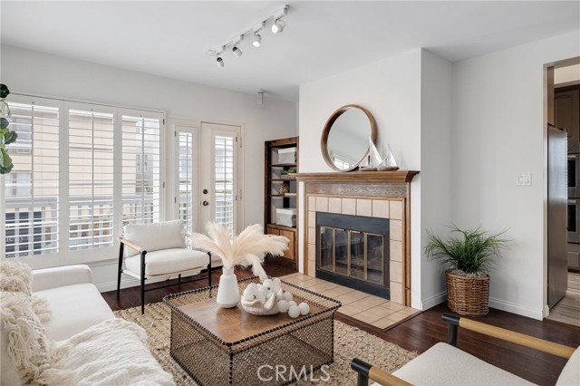 Main Living Room with Ocean view deck