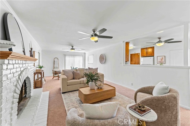 Image 17 of 39 For 5482 Myra