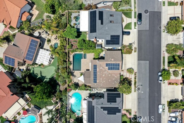 20931 Avenida Amapola, Lake Forest CA: https://media.crmls.org/medias/da0776c5-64da-4cc4-81d9-4d378d3ebbbf.jpg