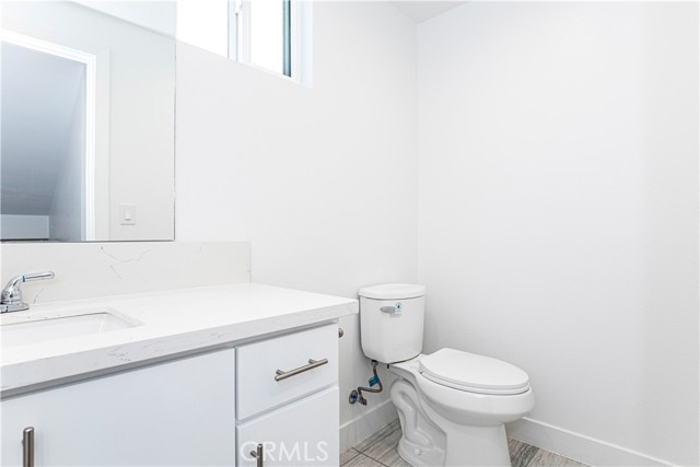 Detail Gallery Image 12 of 21 For 5912 1/2 N Tujunga Ave #1/2,  Los Angeles,  CA 91601 - 4 Beds | 4/1 Baths