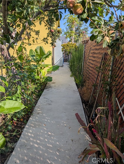 Detail Gallery Image 32 of 32 For 836 N Alma, City Terrace,  CA 90063 - – Beds | – Baths