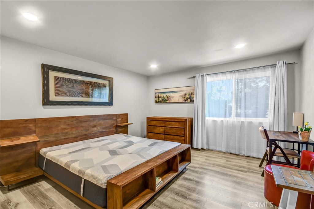 MLS #CV26003427 image #13