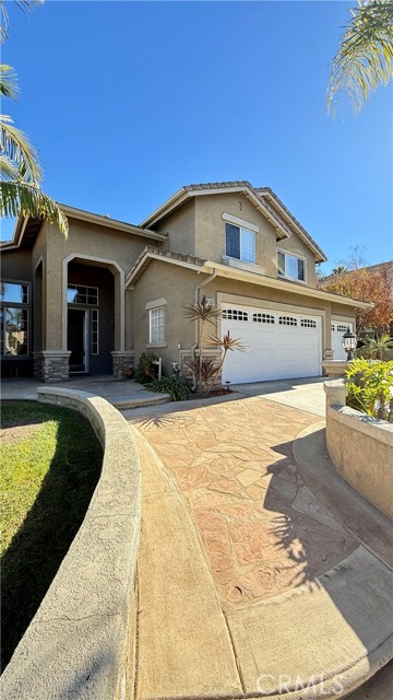 Detail Gallery Image 6 of 43 For 2659 Flora Spiegel Way, Corona,  CA 92881 - 6 Beds | 4 Baths