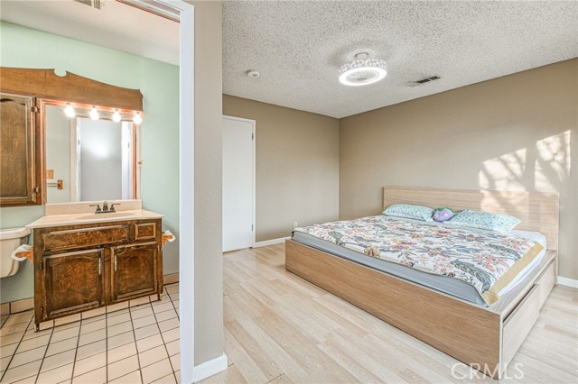 Detail Gallery Image 28 of 46 For 562 Sunset, Merced,  CA 95340 - 4 Beds | 2 Baths