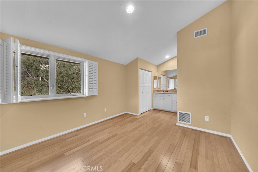 MLS #LG25252484 image #14