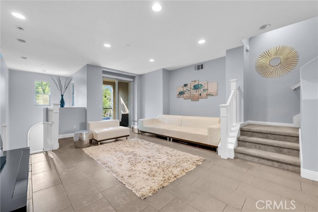 Detail Gallery Image 7 of 26 For 213 Native, Irvine,  CA 92618 - 2 Beds | 2/1 Baths