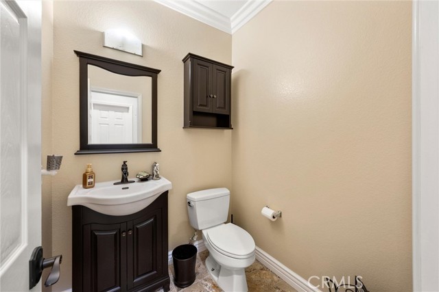 Detail Gallery Image 31 of 68 For 5810 Etiwanda, Rancho Cucamonga,  CA 91739 - 5 Beds | 3/1 Baths