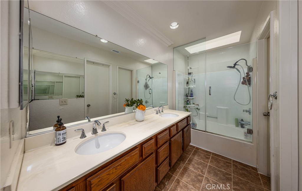 MLS #IG25263271 image #10