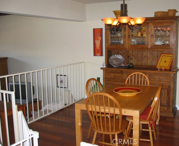 2520 Ruhland Avenue, Redondo Beach, California 90278, 2 Bedrooms Bedrooms, ,1 BathroomBathrooms,Residential,Sold,Ruhland,SB17017823