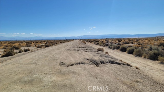 0 Ave C11 & 40th St W, Lancaster CA: https://media.crmls.org/medias/da0cb74c-45b5-44c8-b97f-c8e2afad651c.jpg