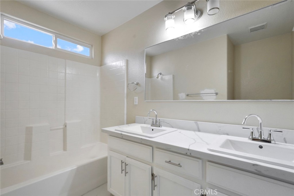 MLS #MC25217549 image #28