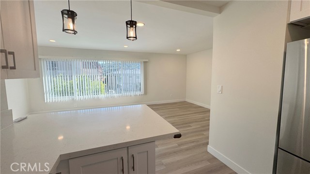 Detail Gallery Image 7 of 19 For 919 E Acacia Ave #O,  Glendale,  CA 91205 - 2 Beds | 1 Baths