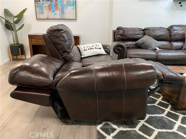 723 N Quince Avenue, Upland CA: https://media.crmls.org/medias/da0ce3a2-cd87-4e4b-8dcb-2ff53e235ac4.jpg