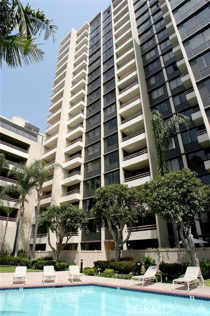 Detail Gallery Image 38 of 39 For 343 Pioneer Dr #602,  Glendale,  CA 91203 - 2 Beds | 2 Baths