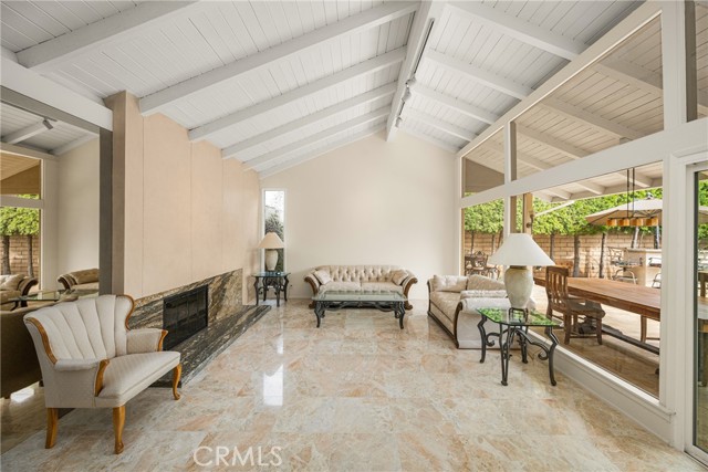 Detail Gallery Image 9 of 75 For 3030 E Elgin, Orange,  CA 92869 - 4 Beds | 2/1 Baths