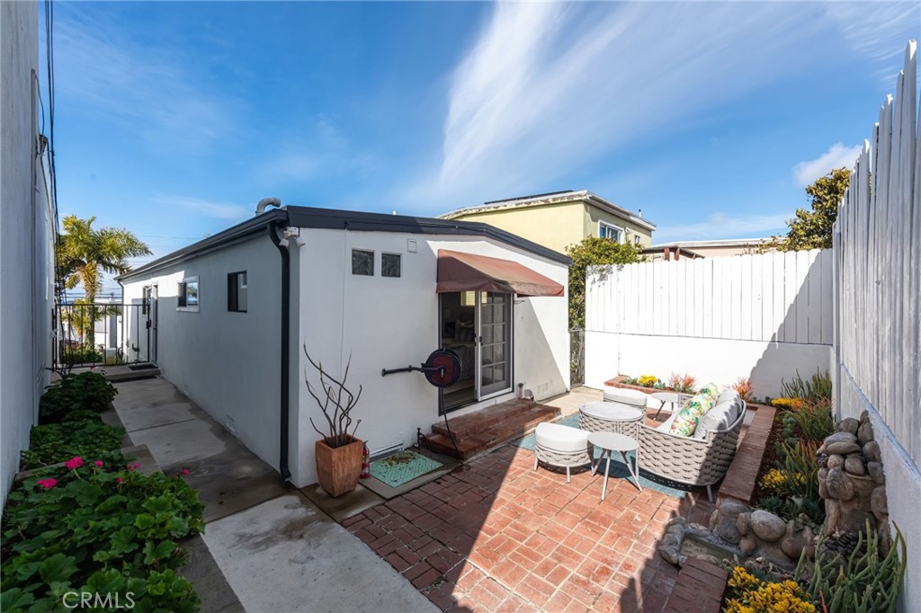 1012 Prospect Avenue