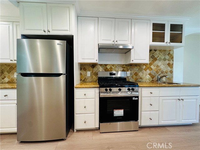 Detail Gallery Image 48 of 75 For 5148 Otis Ave, Tarzana,  CA 91356 - 4 Beds | 4 Baths