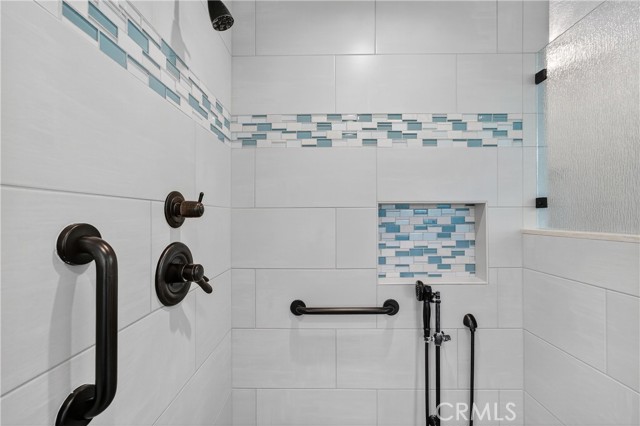 Detail Gallery Image 29 of 44 For 6701 E Leafwood Dr, Anaheim Hills,  CA 92807 - 3 Beds | 2 Baths