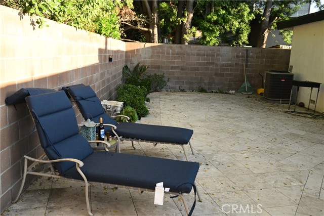 Detail Gallery Image 24 of 26 For 4836 Swinton Ave, Encino,  CA 91436 - 4 Beds | 3 Baths