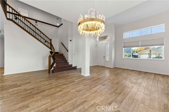 Detail Gallery Image 5 of 34 For 2515 Sweet Rain, Corona,  CA 92881 - 5 Beds | 3 Baths