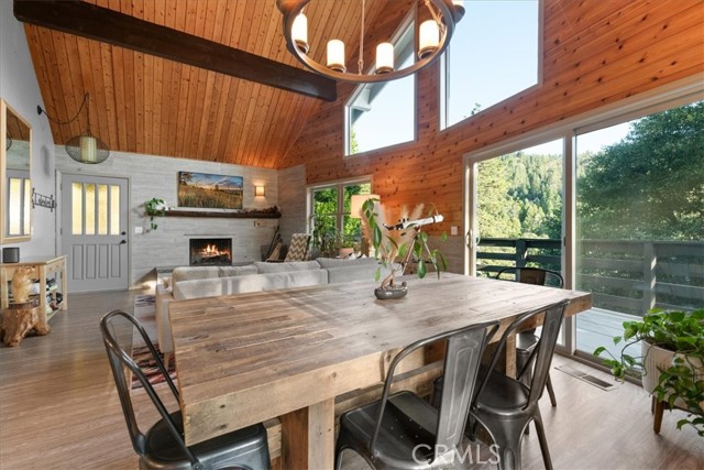 Detail Gallery Image 9 of 35 For 1021 Berne Dr, Crestline,  CA 92325 - 4 Beds | 3 Baths