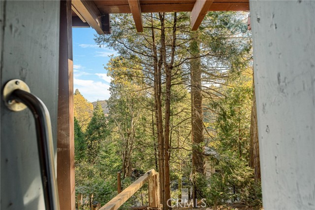 Detail Gallery Image 35 of 46 For 999 Mercury Way, Crestline,  CA 92325 - 4 Beds | 3/1 Baths