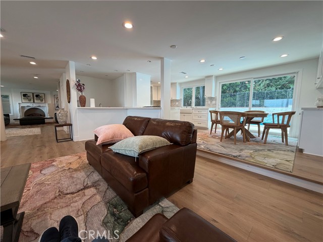Detail Gallery Image 3 of 17 For 29815 Knollview Dr, Rancho Palos Verdes,  CA 90275 - 4 Beds | 4 Baths