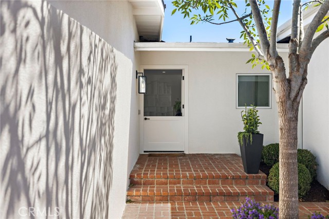 Detail Gallery Image 36 of 40 For 1924 Beryl Ln, Newport Beach,  CA 92660 - 4 Beds | 3/1 Baths