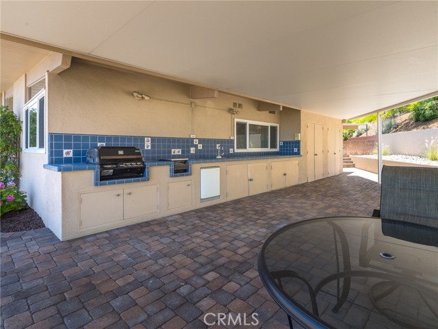 3045 Crownview Drive, Rancho Palos Verdes, California 90275, 4 Bedrooms Bedrooms, ,3 BathroomsBathrooms,Residential,Sold,Crownview,SB23133476