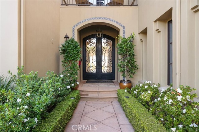 Detail Gallery Image 3 of 60 For 9 Vista Alberi, Newport Coast,  CA 92657 - 6 Beds | 6/1 Baths