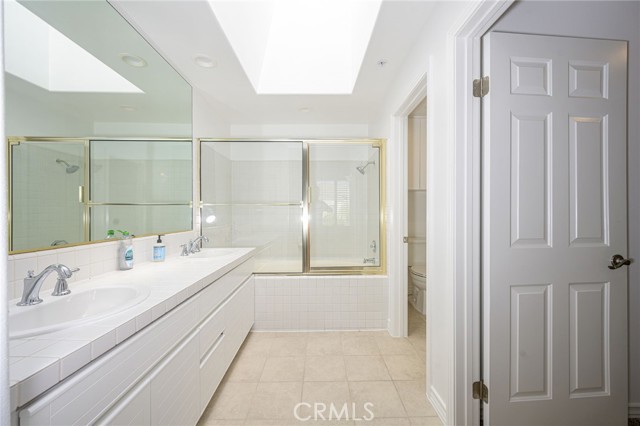 Detail Gallery Image 14 of 37 For 2243 Martin #419,  Irvine,  CA 92612 - 2 Beds | 2 Baths