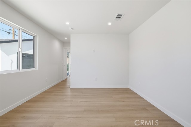 Detail Gallery Image 25 of 46 For 9651 Comanche, Chatsworth,  CA 91311 - 3 Beds | 2 Baths