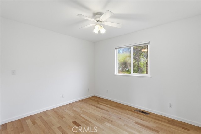 Detail Gallery Image 14 of 32 For 270 Honey Run Road, Chico,  CA 95928 - 1 Beds | 1 Baths