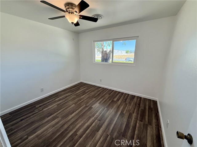 Image 9 of 20 For 335 Stetson Avenue