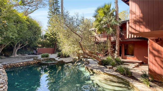 Detail Gallery Image 67 of 73 For 6377 via Escondido, Malibu,  CA 90265 - 4 Beds | 6 Baths