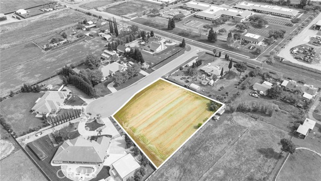 Detail Gallery Image 6 of 12 For 965 N Bryant Ct, Merced,  CA 95341 - – Beds | – Baths