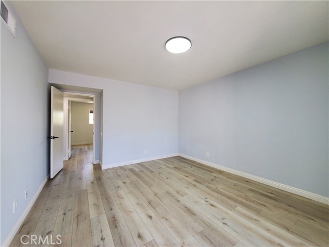 Detail Gallery Image 13 of 17 For 12718 Oxford Dr, La Mirada,  CA 90638 - 3 Beds | 2/1 Baths