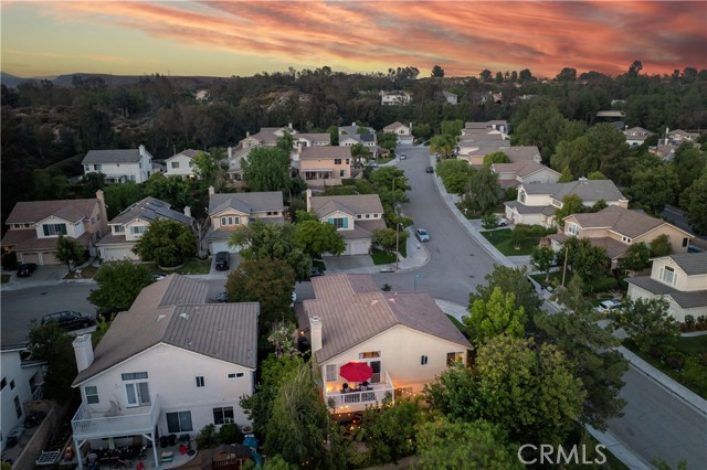 Detail Gallery Image 38 of 53 For 27705 Essex Pl, Valencia,  CA 91354 - 5 Beds | 3 Baths