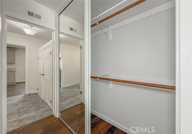 Detail Gallery Image 22 of 39 For 24022 Wildwood Canyon Rd, Newhall,  CA 91321 - 3 Beds | 2 Baths