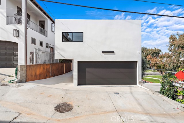 Detail Gallery Image 24 of 25 For 322 1/2 Iris Ave, Corona Del Mar,  CA 92625 - 2 Beds | 2 Baths