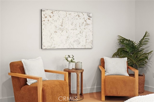 Image 25 of 46 For 15609 Huston Street