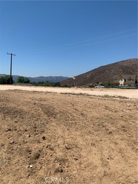 0 El Toro Rd, Lake Elsinore CA: https://media.crmls.org/medias/da1aabaf-87ee-4a0f-bb0d-daa024e820ea.jpg