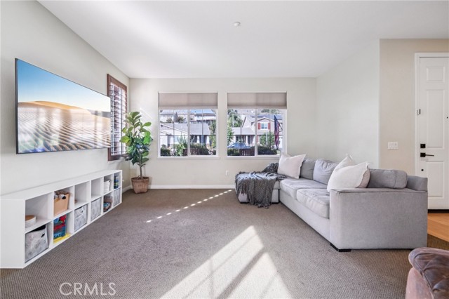 Detail Gallery Image 13 of 75 For 29301 Henderson Ln, Highland,  CA 92346 - 4 Beds | 2/1 Baths