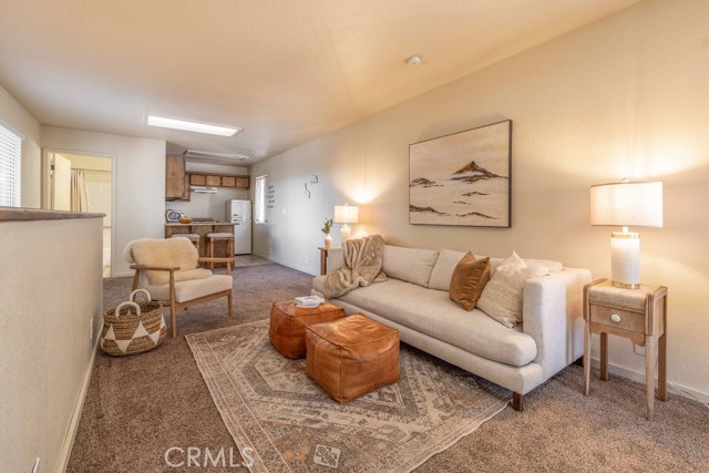 Detail Gallery Image 4 of 22 For 926 Angeles Bld, Big Bear City,  CA 92314 - 1 Beds | 1 Baths